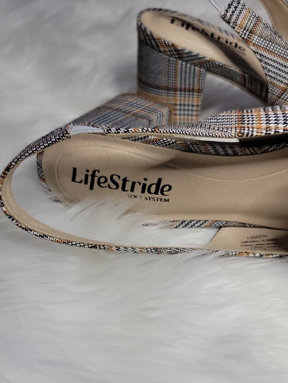 Audrey Slingback Tassel Loafer Pump 8M - Picture 6 of 11
